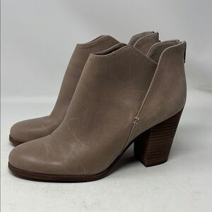 COPPER KEY SOLSTICE LEATHER UPPER HEELED SHORT BOOTS TAUPE COLOR SZ 10